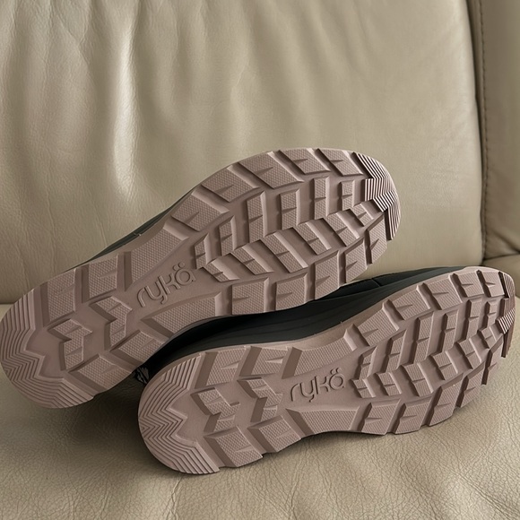 🆕 NWOB Ryka Women's Halo Hiking Boot Water Repellent Size 7 - Picture 6 of 11